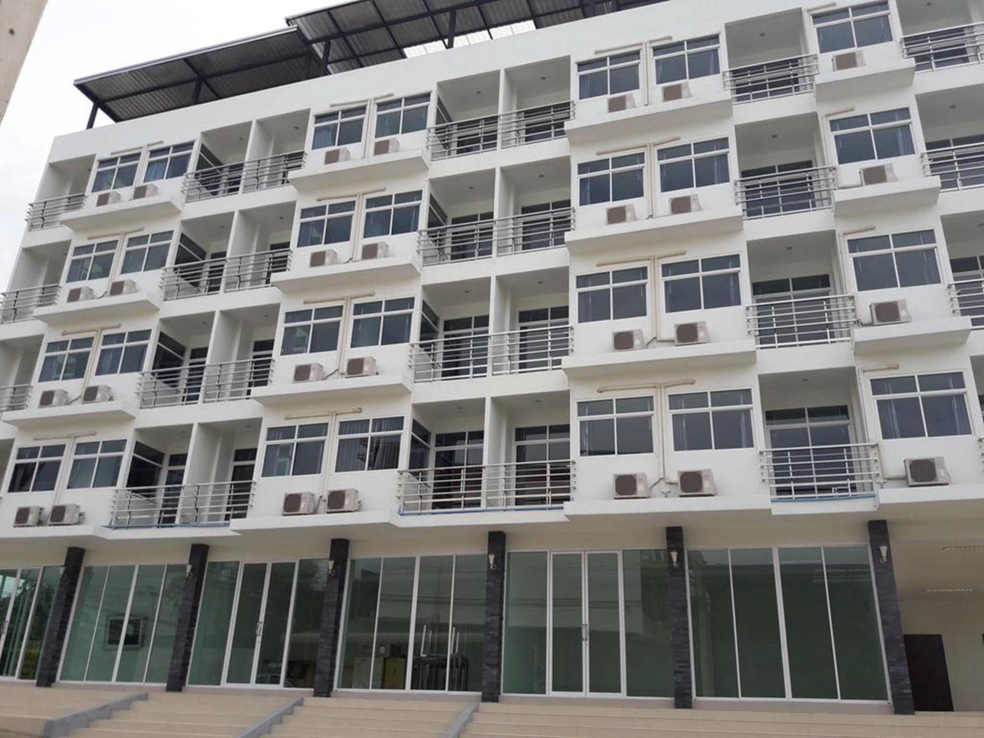 Hotel The Ztand By Airport Phuket Ban Bo Han Exterior foto